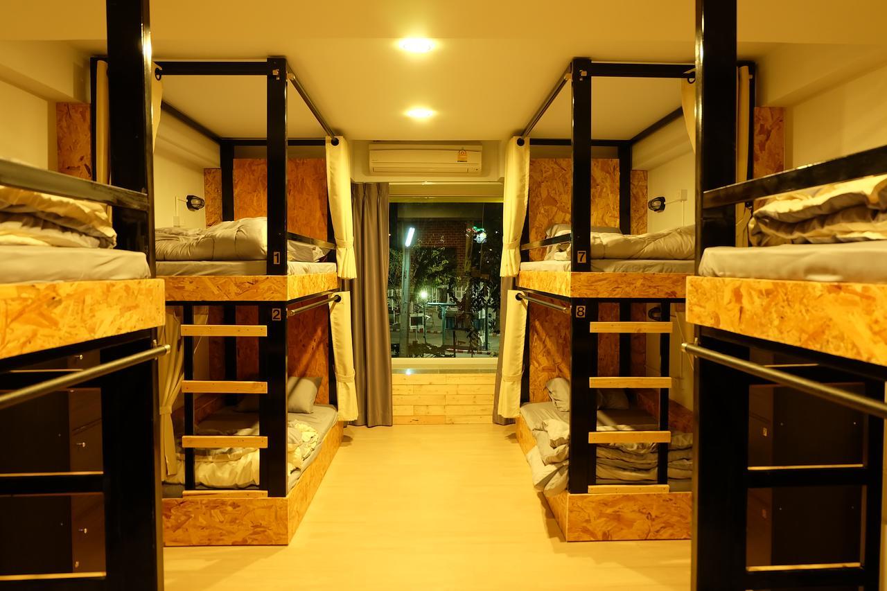 Fellow Hostel Chiang Mai Exterior photo